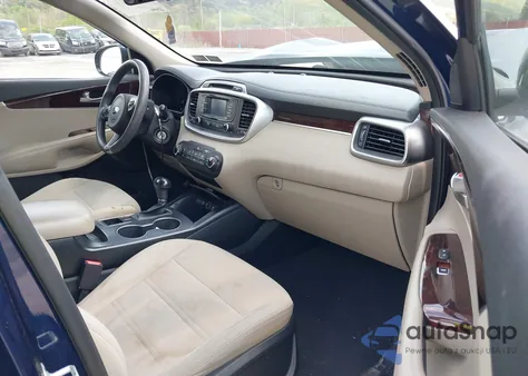 2017 Kia Sorento 3.3L Lx из США, поврежденный, VIN 5XYPG4A50HG290791